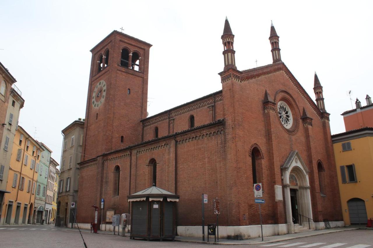 Loft 33 Apartment Piacenza Bagian luar foto