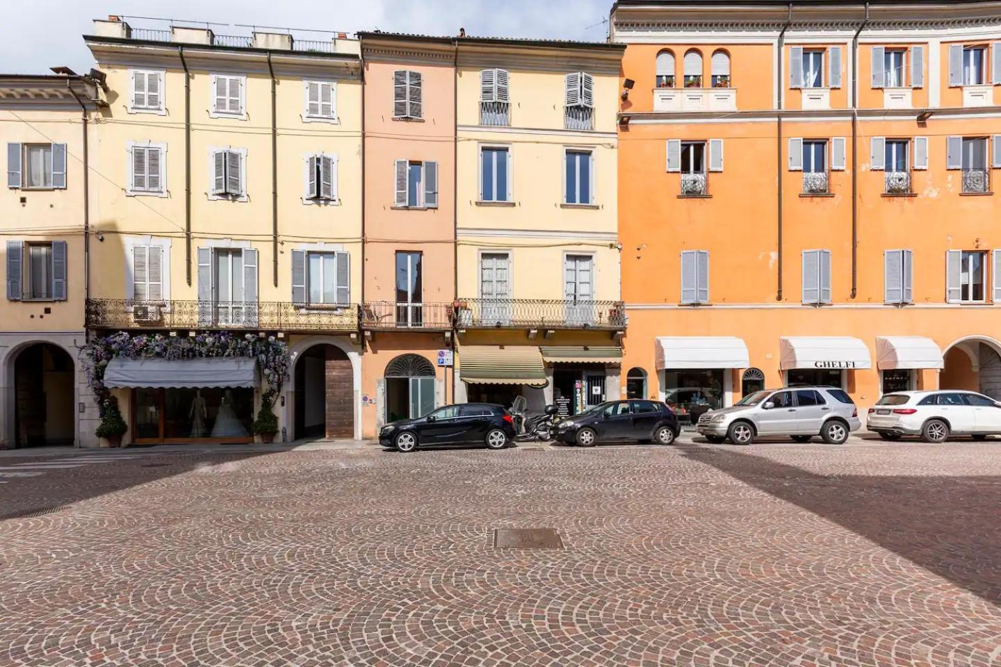 Loft 33 Apartment Piacenza Bagian luar foto